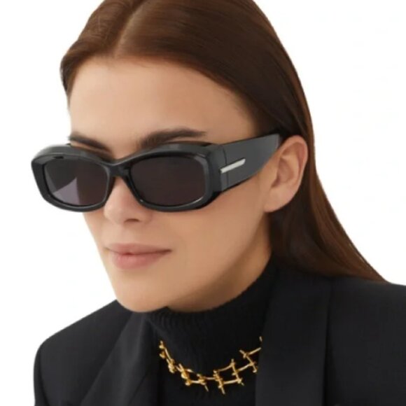 NEW GIVENCHY GV40044U 01A BLACK WOMEN SUNGLASSES GIVENCHY - Picture 2 of 11